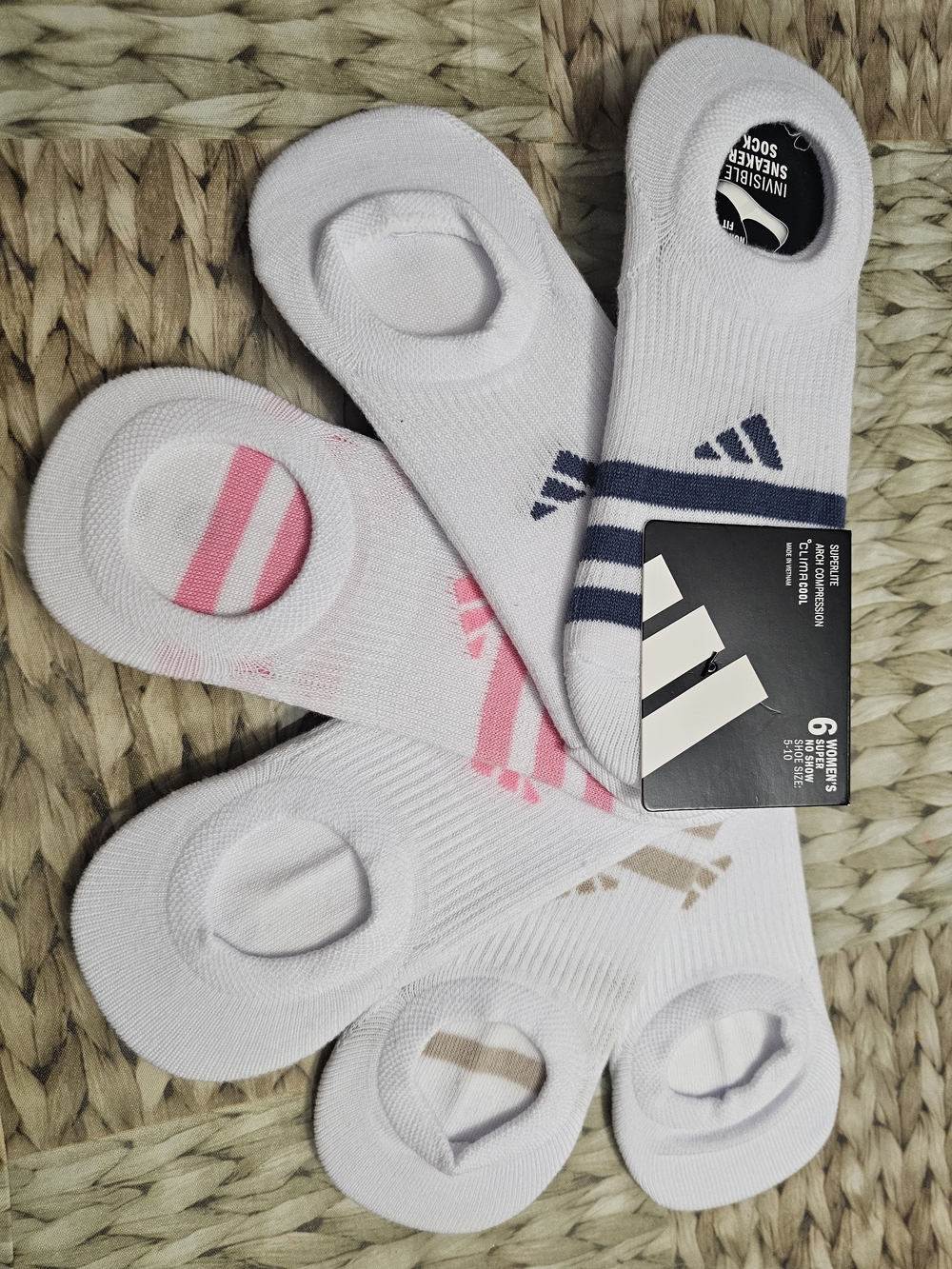 adidas Women's No-Show Sock 6-Pack Accents Colors.